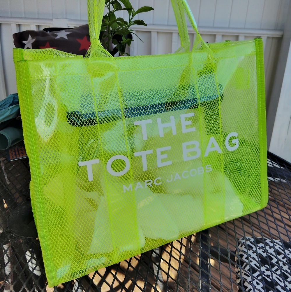Marc Jacobs Neon Green The Tote bag NWT